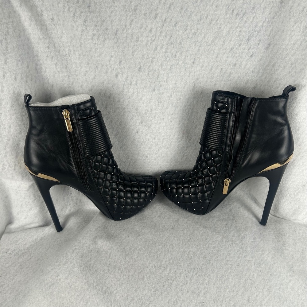 Katy Perry The Wrkit Bootie Womens 7.5 Black Quilted Leather Gold Buckle - Picture 2 of 8